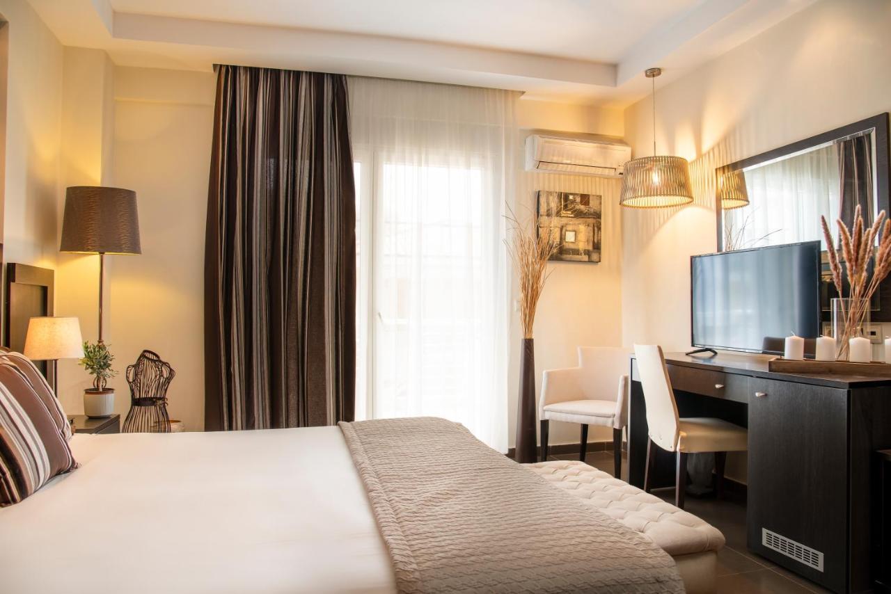 Aqua Mare Hotel Nea Kallikrateia エクステリア 写真