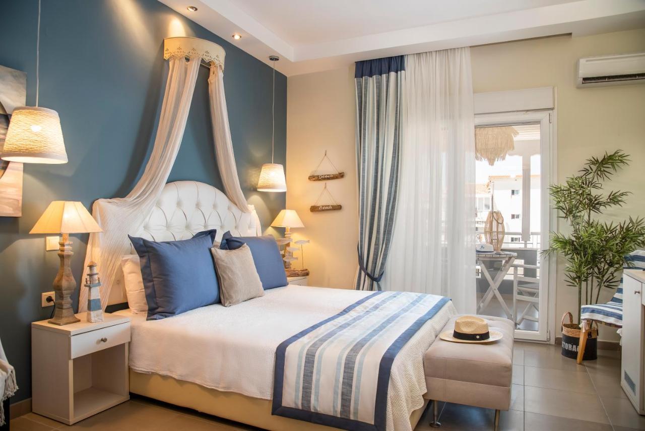 Aqua Mare Hotel Nea Kallikrateia エクステリア 写真