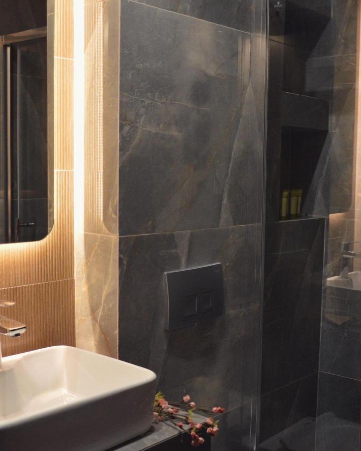Aqua Mare Hotel Nea Kallikrateia エクステリア 写真