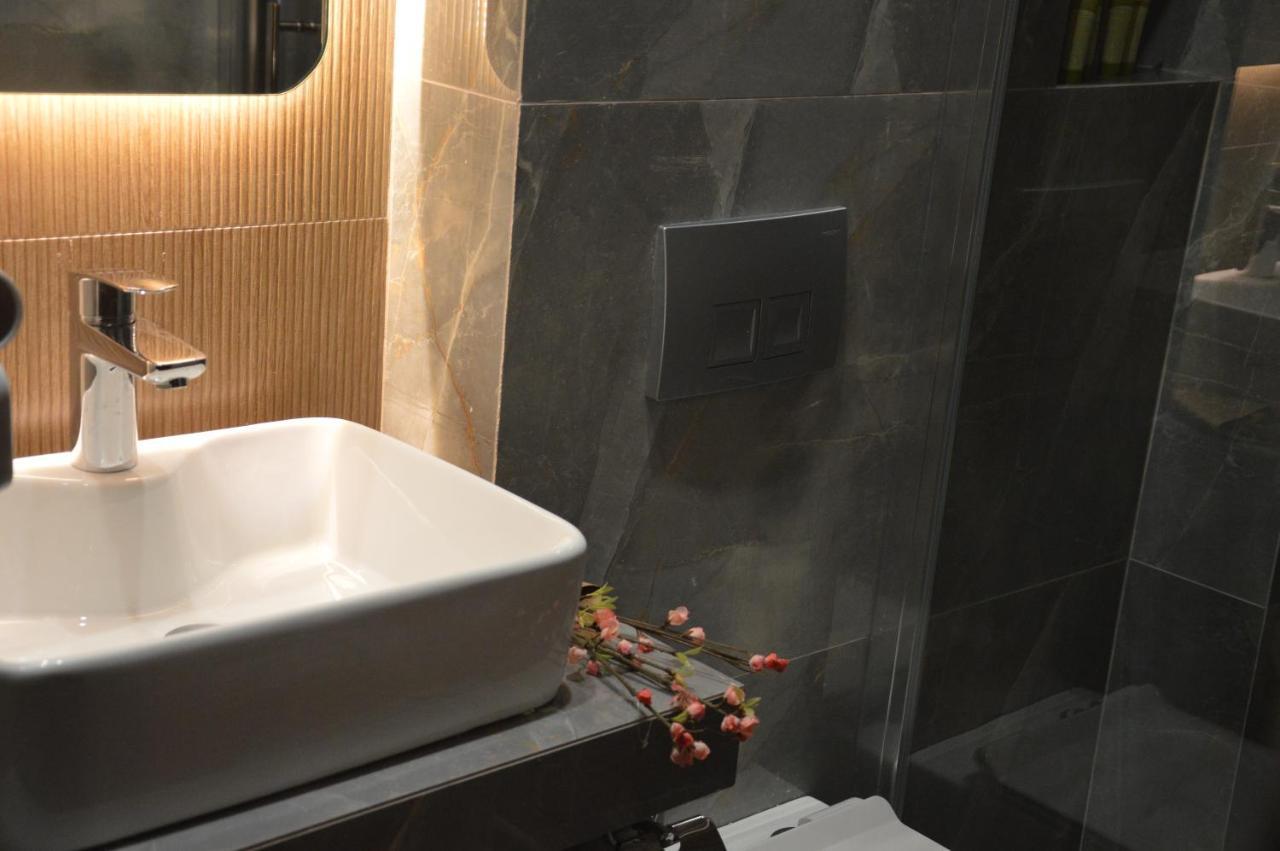 Aqua Mare Hotel Nea Kallikrateia エクステリア 写真